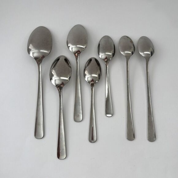 Oneida Oceanic Soup Lot Serving Soup Tea Spoons Stainless Vintage Replacements - Picture 2 of 6